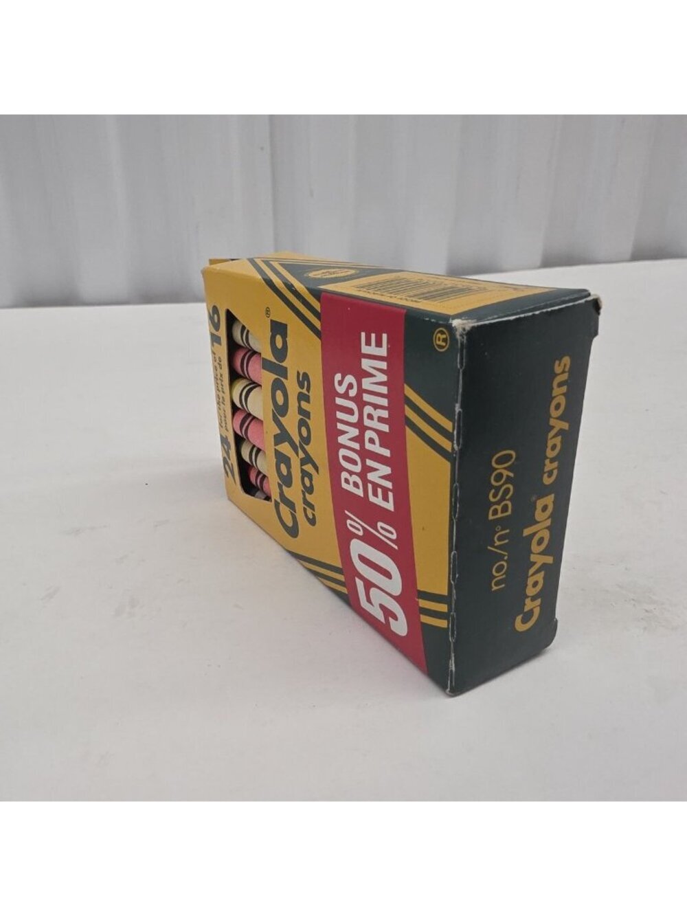 Vintage Crayola Crayons 24 Colours Box BS90 Made in Canada Non-Toxic Art - Picture 9 of 11